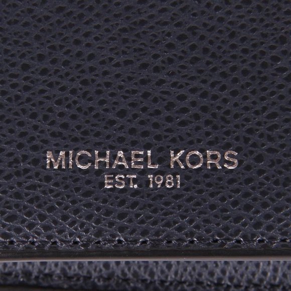 Michael Kor Warren Billfold Passcase Wallet - Picture 4 of 9